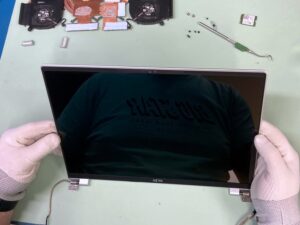 wymiana matrycy laptopa gigabyte - serwis laptopfix